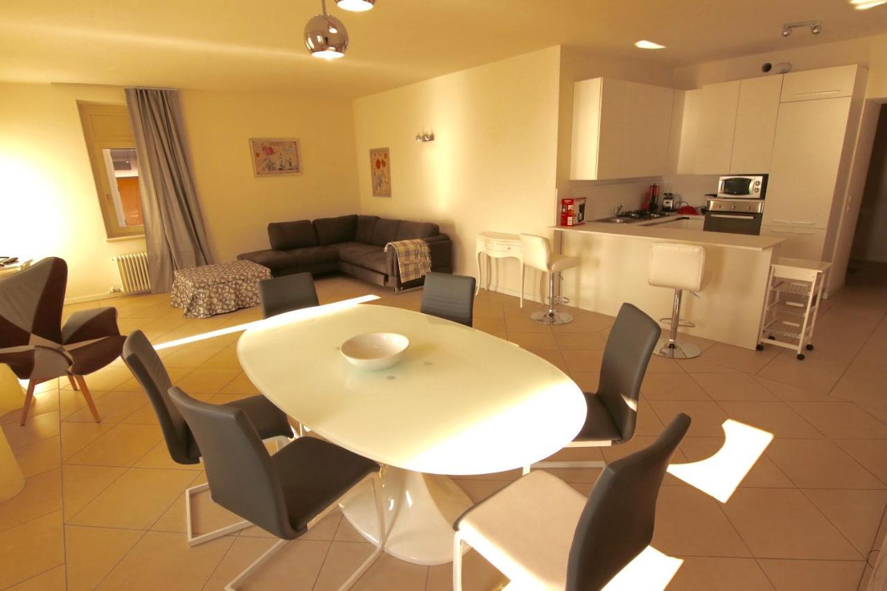 Charmante Apartament Lake Front Malcesine Eksteriør bilde