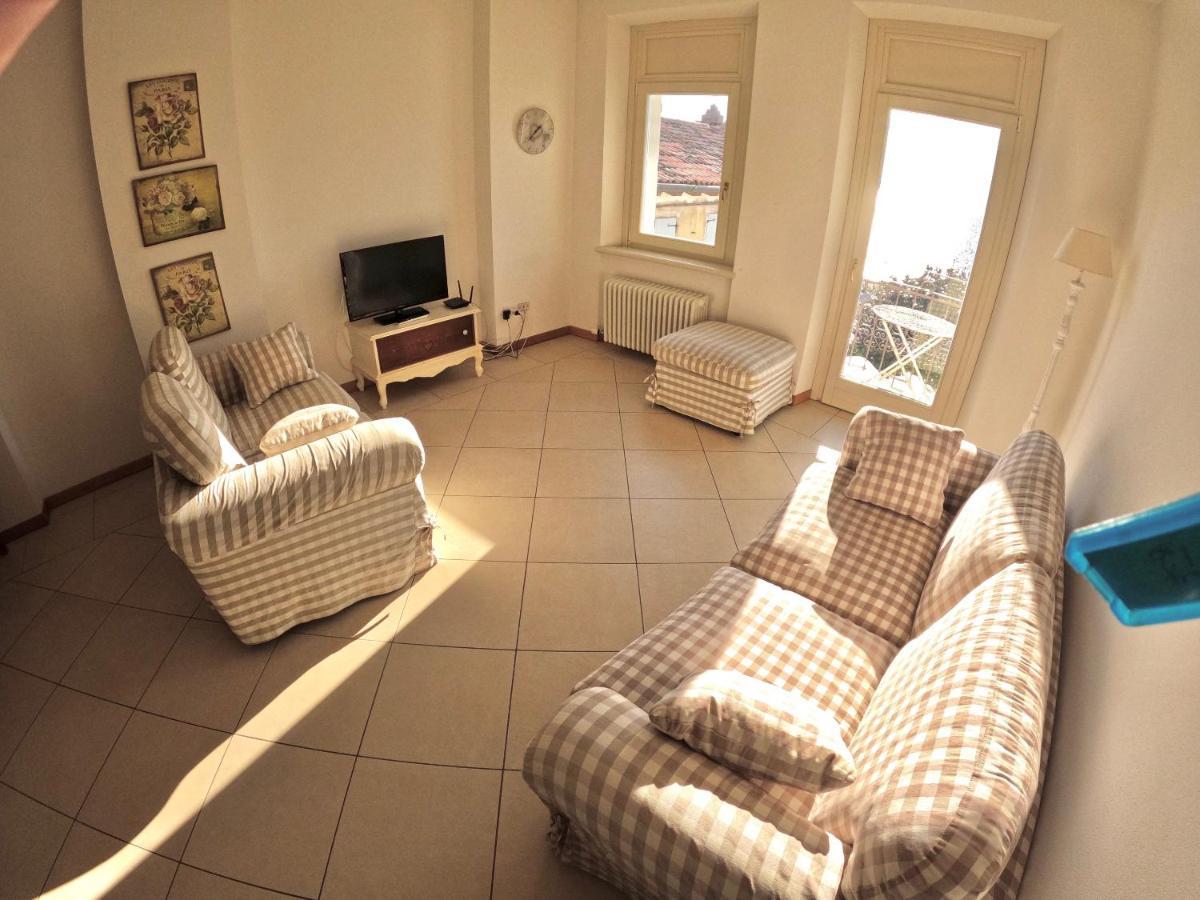 Charmante Apartament Lake Front Malcesine Eksteriør bilde